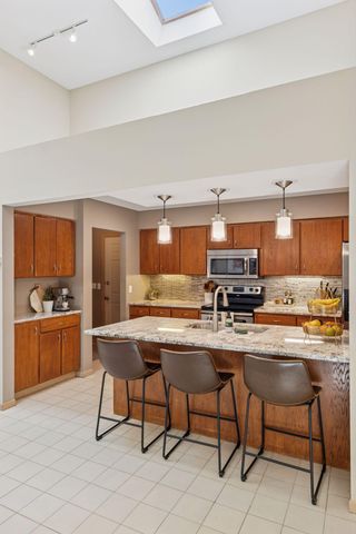 1675 Brueberry Lane, Arden Hills, MN 55112