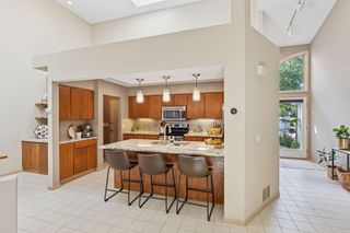 1675 Brueberry Lane, Arden Hills, MN 55112