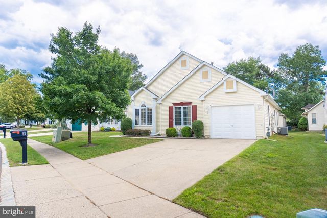 5 STEWART CT, Jackson, NJ 08527