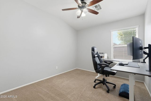 38528 N DAVE Street, San Tan Valley, AZ 85140