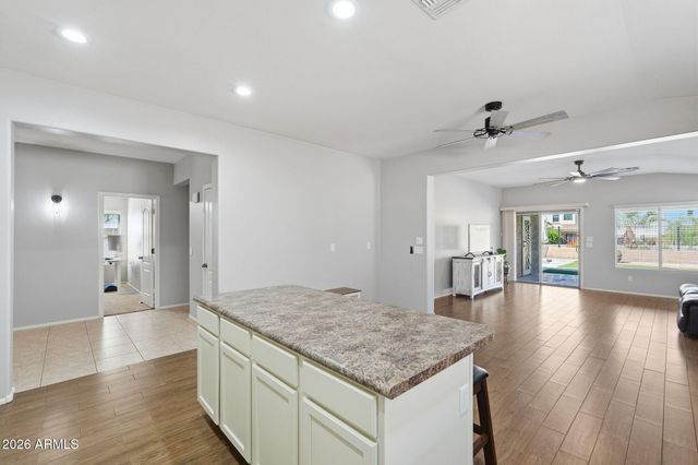 38528 N DAVE Street, San Tan Valley, AZ 85140