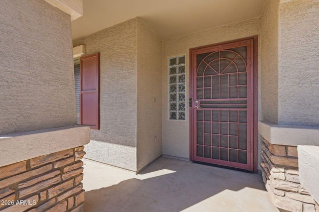38528 N DAVE Street, San Tan Valley, AZ 85140