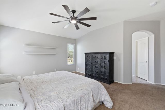 38528 N DAVE Street, San Tan Valley, AZ 85140