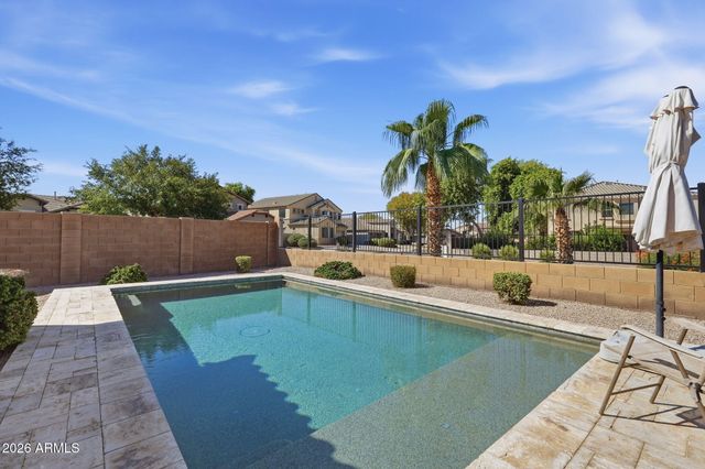 38528 N DAVE Street, San Tan Valley, AZ 85140