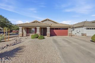 38528 N DAVE Street, San Tan Valley, AZ 85140