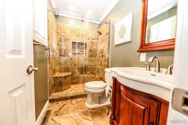 2200 Dawn Place, Granite City, IL 62040