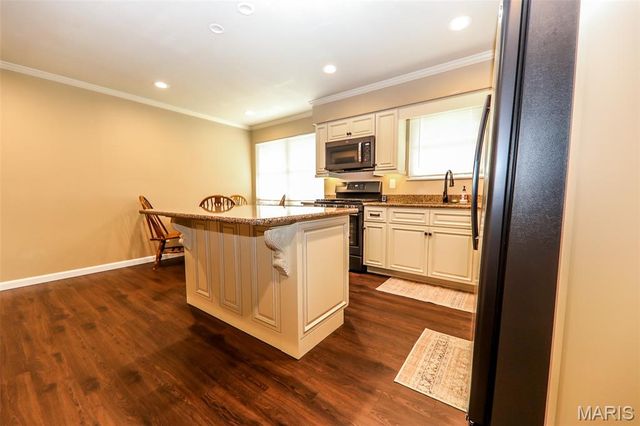 2200 Dawn Place, Granite City, IL 62040