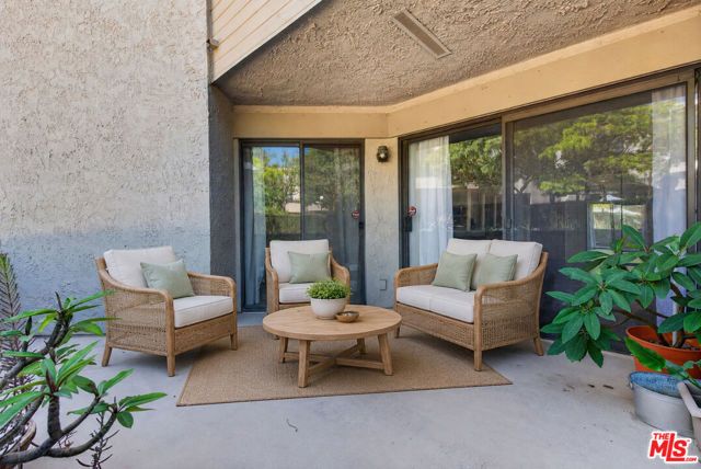 4589 Via Marisol 163, Los Angeles, CA 90042