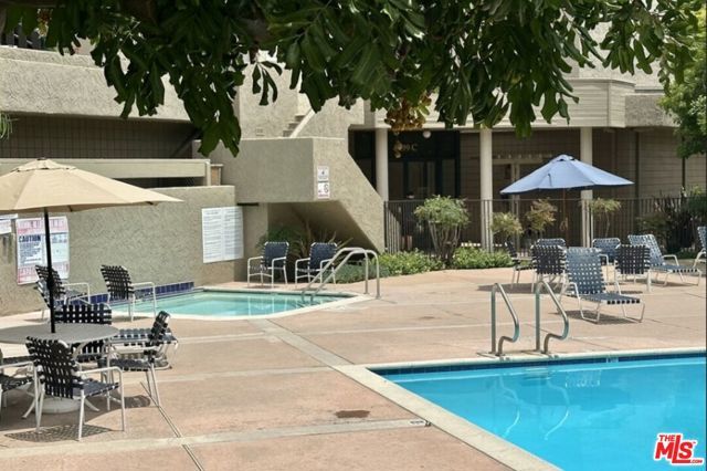 4589 Via Marisol 163, Los Angeles, CA 90042