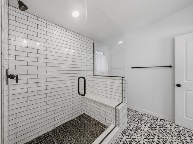 860 Trails End DRIVE, Fontana, WI 53125