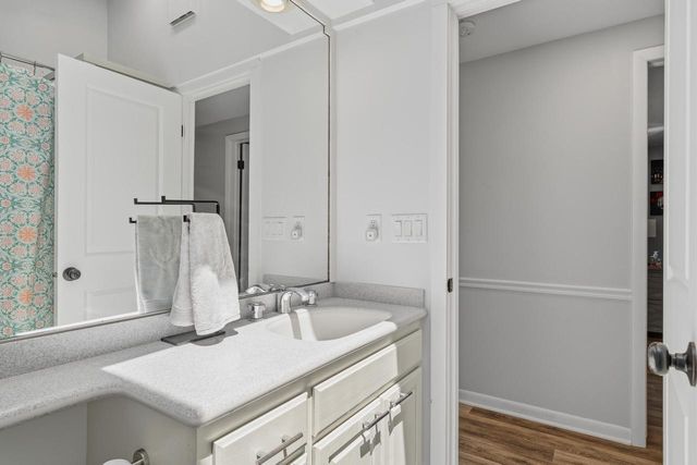 860 Trails End DRIVE, Fontana, WI 53125