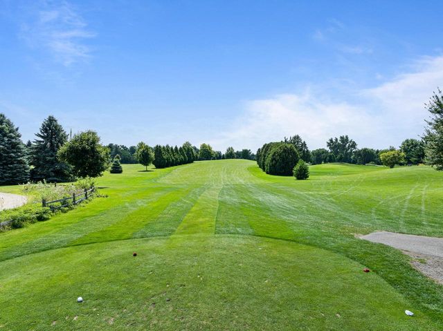 860 Trails End DRIVE, Fontana, WI 53125