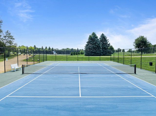 860 Trails End DRIVE, Fontana, WI 53125