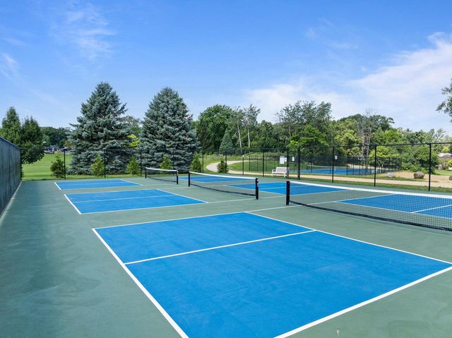 860 Trails End DRIVE, Fontana, WI 53125