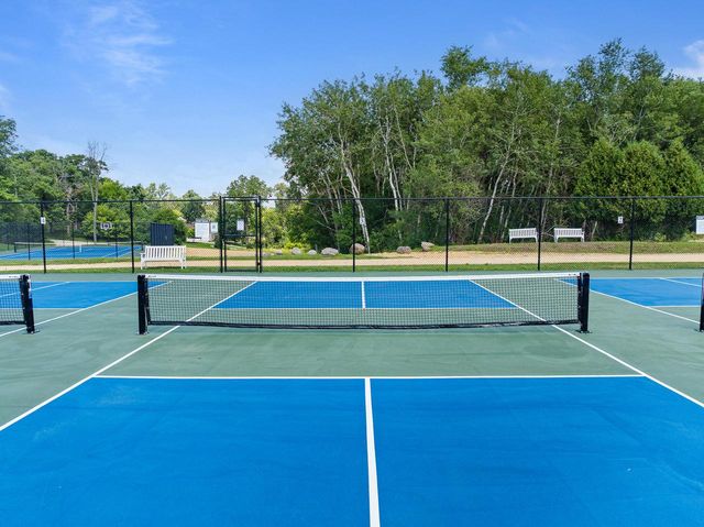 860 Trails End DRIVE, Fontana, WI 53125