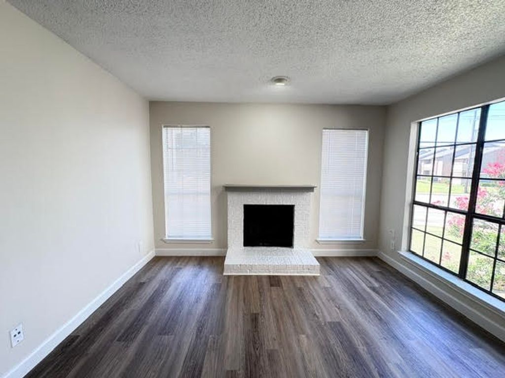 7621 Mccallum Boulevard 210, Dallas, TX 75252