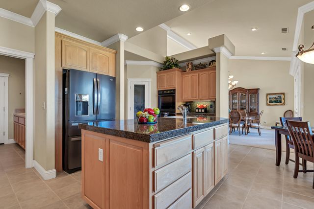 1546 Gold Hills Drive, Redding, CA 96003