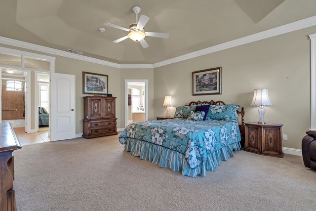 1546 Gold Hills Drive, Redding, CA 96003