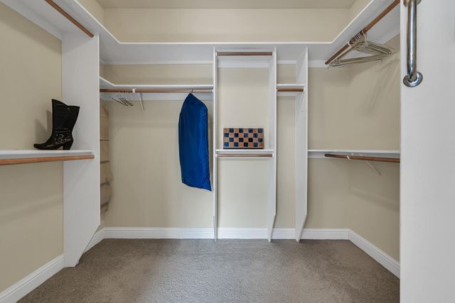 1546 Gold Hills Drive, Redding, CA 96003