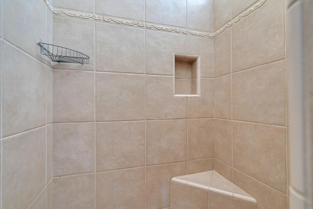 1546 Gold Hills Drive, Redding, CA 96003