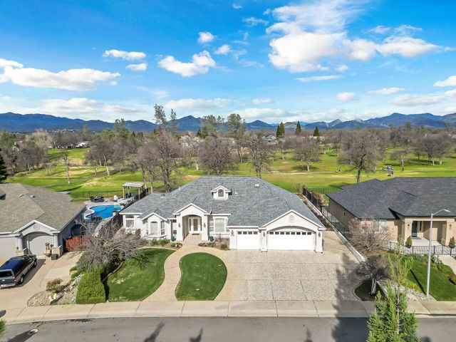 1546 Gold Hills Drive, Redding, CA 96003