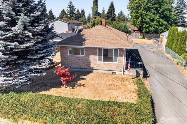 1323 E 56th Street, Tacoma, WA 98404