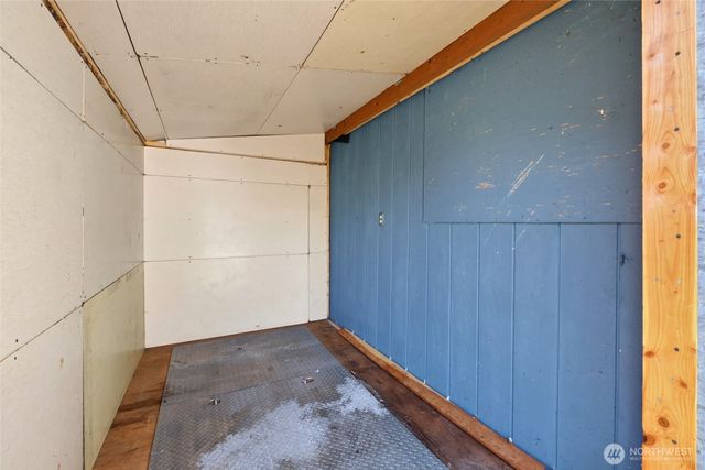 1323 E 56th Street, Tacoma, WA 98404