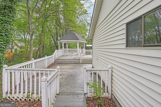 2988 Chipmunk Trail SE, Marietta, GA 30067