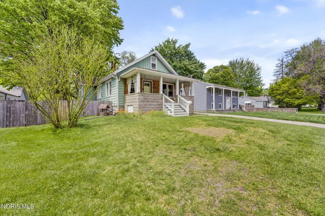 5621 Harvest Lane, Toledo, OH 43623