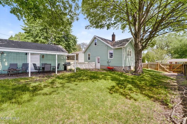5621 Harvest Lane, Toledo, OH 43623