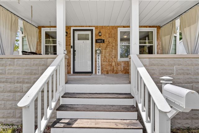 5621 Harvest Lane, Toledo, OH 43623