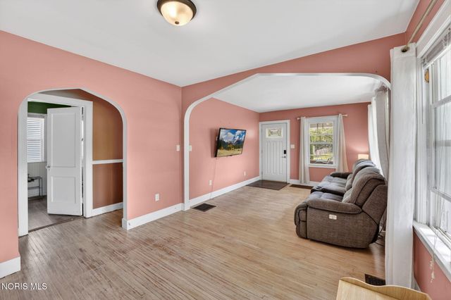5621 Harvest Lane, Toledo, OH 43623