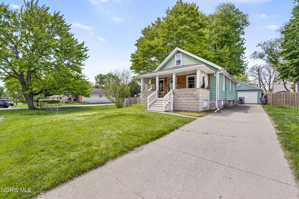 5621 Harvest Lane, Toledo, OH 43623