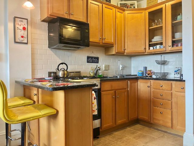 8 Garrison St 704, Boston, MA 02116