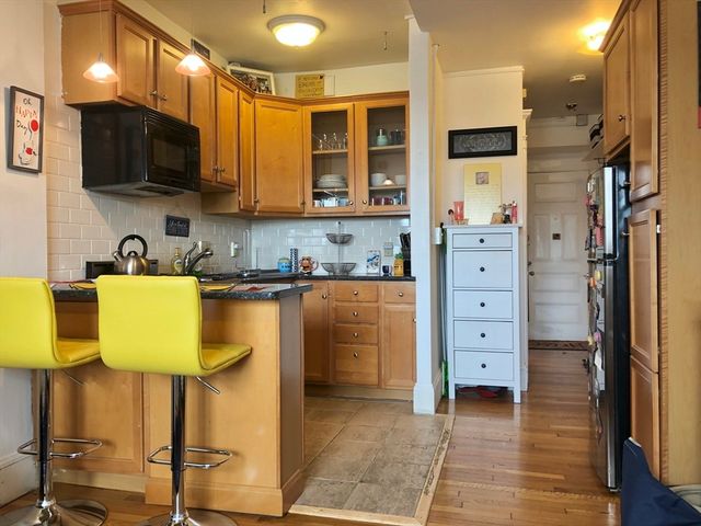 8 Garrison St 704, Boston, MA 02116
