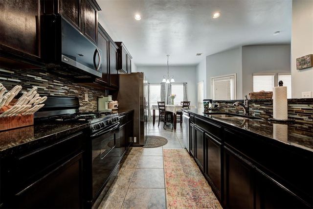 11905 Whitney Way, Oklahoma City, OK 73131