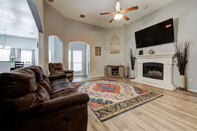 11905 Whitney Way, Oklahoma City, OK 73131