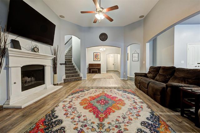 11905 Whitney Way, Oklahoma City, OK 73131