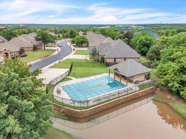 11905 Whitney Way, Oklahoma City, OK 73131