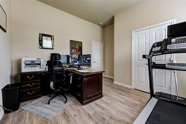 11905 Whitney Way, Oklahoma City, OK 73131