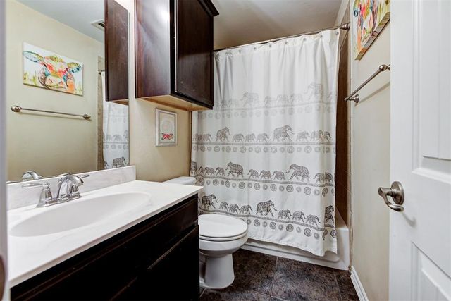 11905 Whitney Way, Oklahoma City, OK 73131