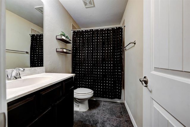 11905 Whitney Way, Oklahoma City, OK 73131