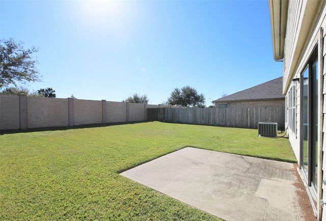 9618 Ravens Nest Court, Houston, TX 77083