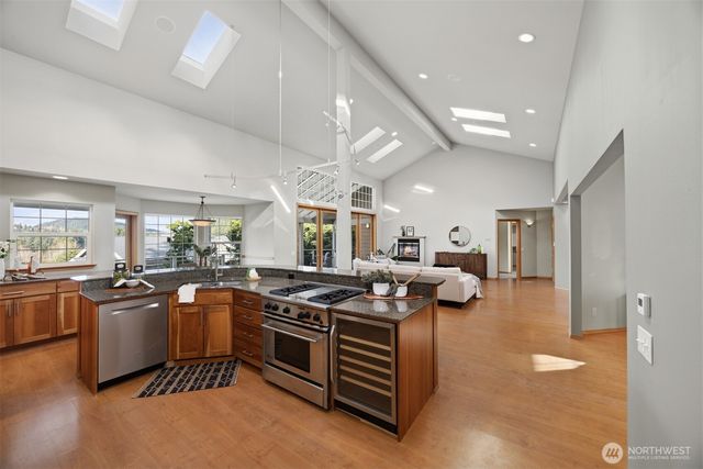 1231 Broad Street, Bellingham, WA 98229