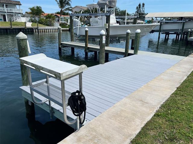 4908 COMMONWEALTH ROAD, Palmetto, FL 34221
