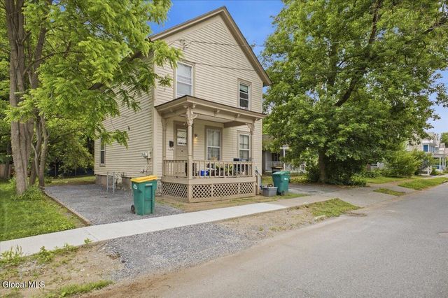 36 Baldwin Avenue, Glens Falls, NY 12801