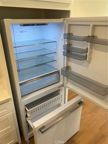 2442 Queensberry Road, Pasadena, CA 91104