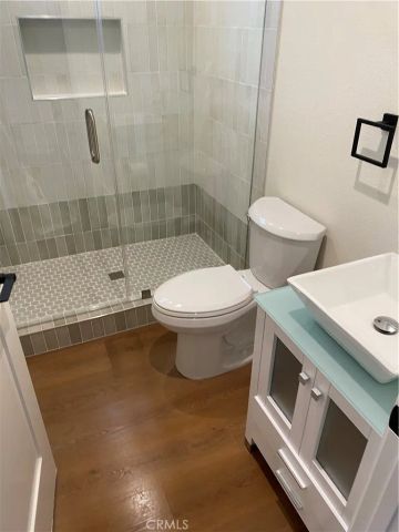 2442 Queensberry Road, Pasadena, CA 91104