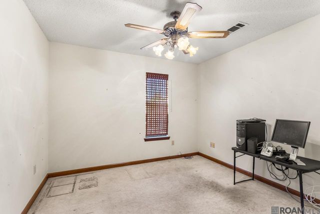 2695 Bogan Walk, Baton Rouge, LA 70802