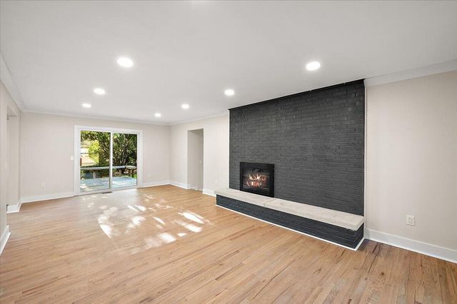 7381 Cathedral Drive, Bloomfield Hills, MI 48301